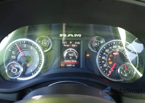 2023 Ram 1500 Big Horn 4X2 5'7 Box из США, поврежденный, VIN 1C6RREFG4PN560106